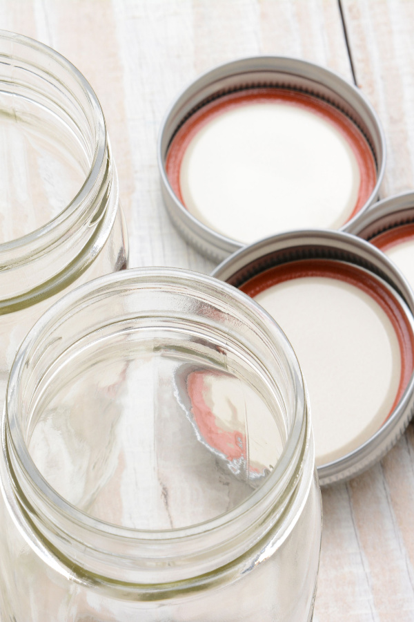 mason jars and lids