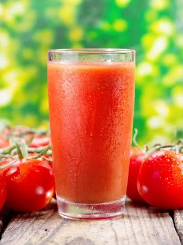 A glass of fresh tomato juice