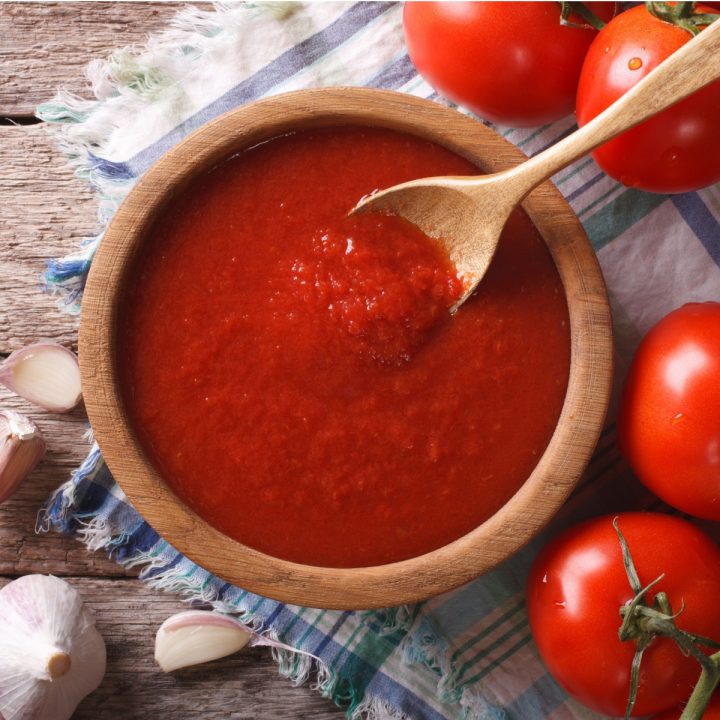 homemade tomato sauce