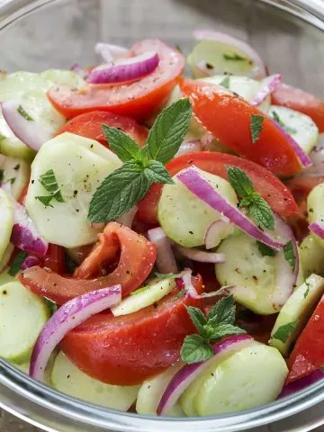 tomato cucumber onion salad