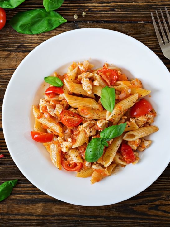 tomato basil chicken pasta