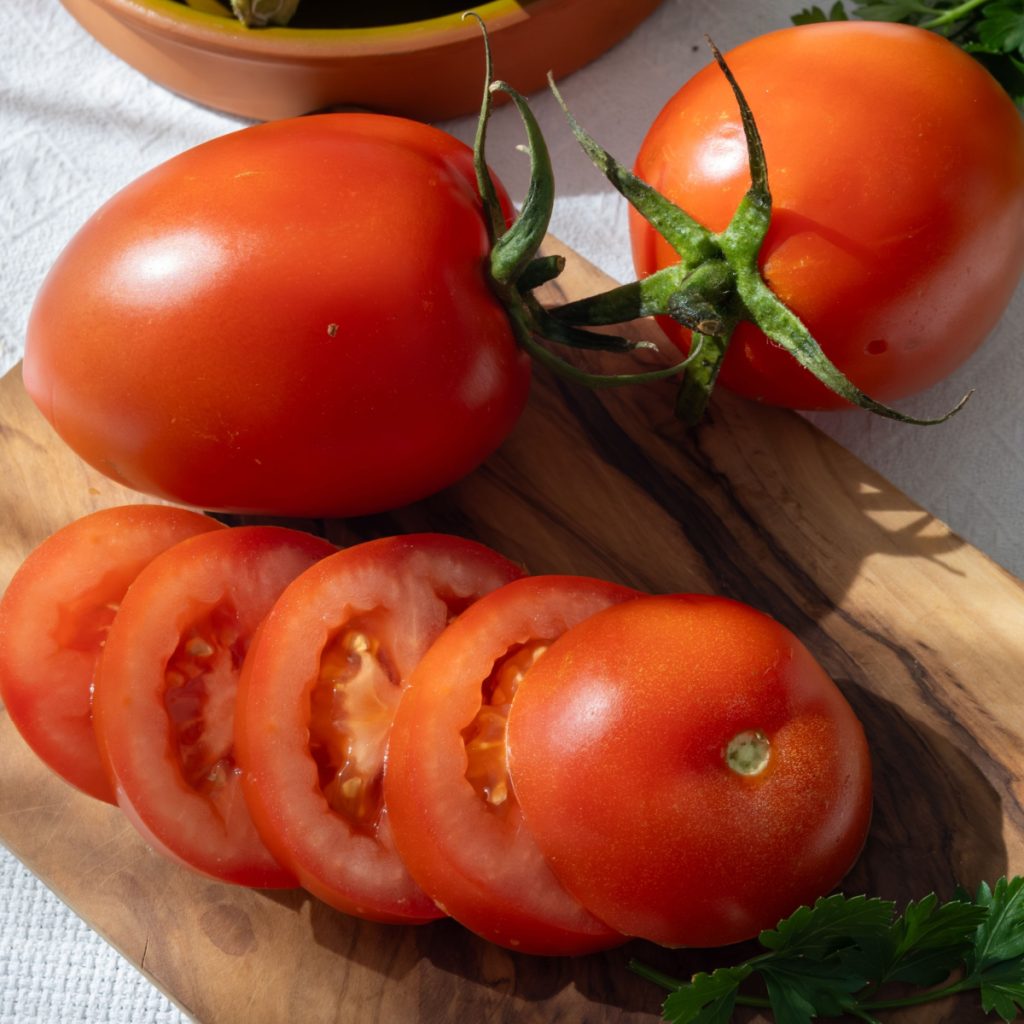 growing Amish paste tomatoes